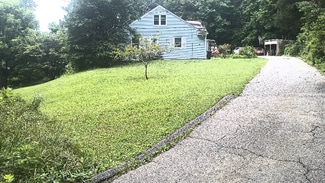 Building Photo - 2206 Ridge Rd