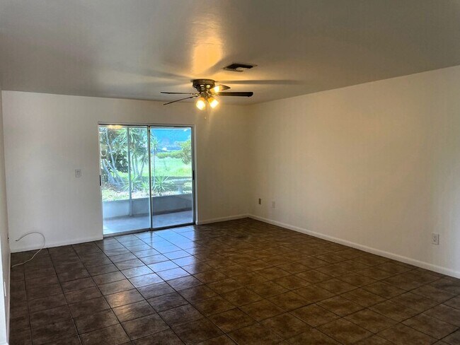 Foto del edificio - SE Cape Coral Duplex Unit