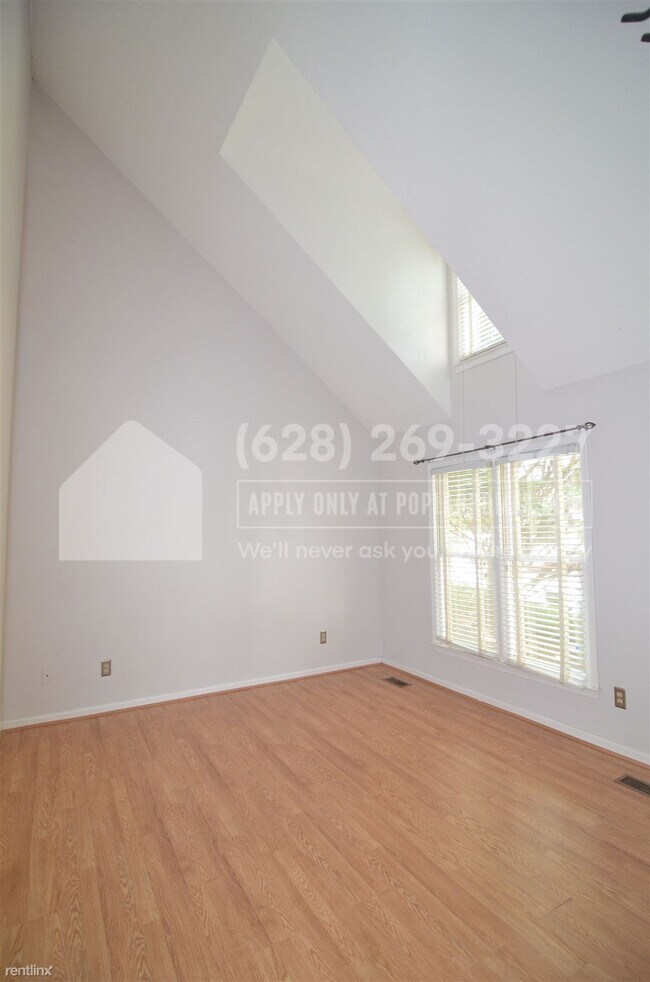 Building Photo - 3 br, 2.5 bath House - 2686 Broad Oaks Pl. -