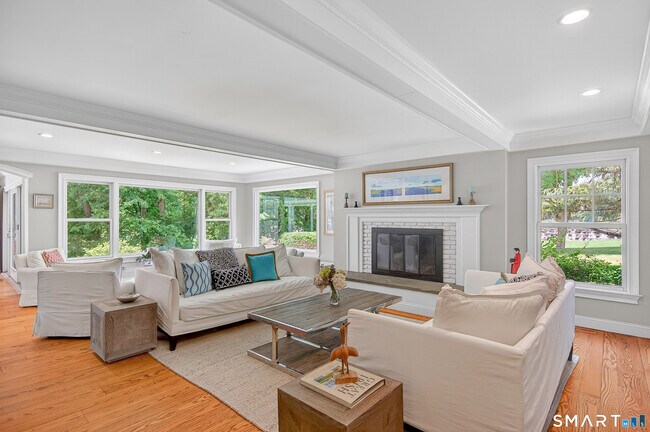 Foto del edificio - 69 Richmondville Ave