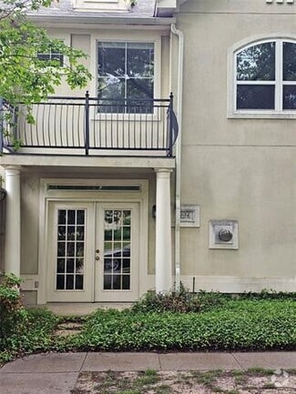 Building Photo - 332 Regal Dr