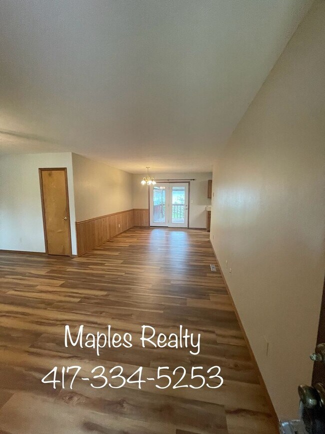 Foto del edificio - NEW LISTING 3 Bedroom, 2 Bath Home in Rockaway Beach, MO