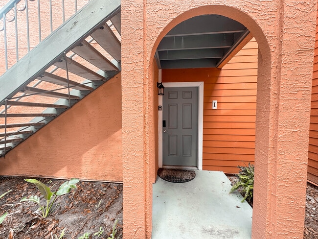Building Photo - 1125 Crystal Way