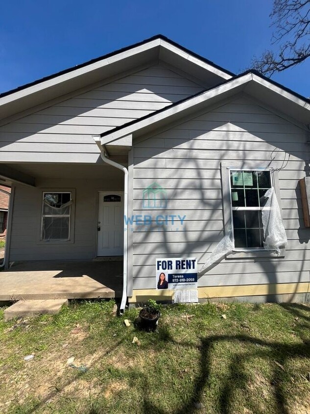 Foto principal - 9511 Laneyvale Ave