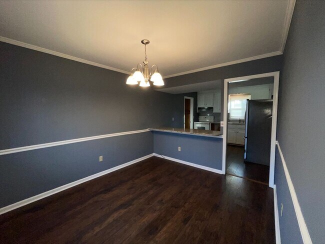 Foto del edificio - 5 Bedroom 2.5 Bath Rental in Newport News ...