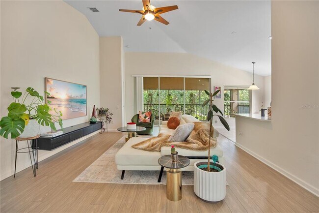 Building Photo - 6440 Axeitos Terrace