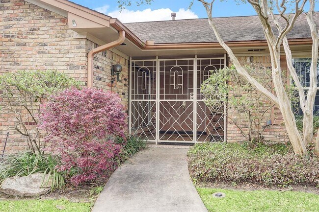 Foto del edificio - 5622 Jackwood St