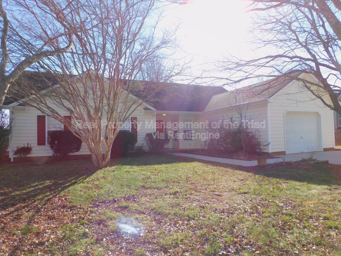 Photo - 600 Pecan Ridge Cir