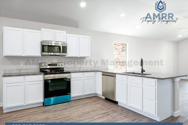 Foto del edificio - New Beginnings Start At AMRR: Pre Leasing Spacious 3-Bedroom Home!