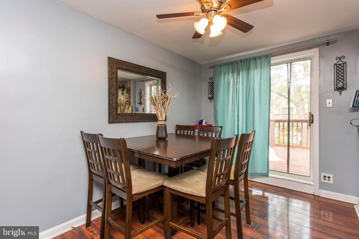Foto principal - 649 Beech Ave