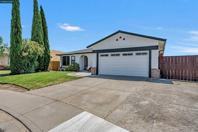 Foto del edificio - 2242 Westwood Ct