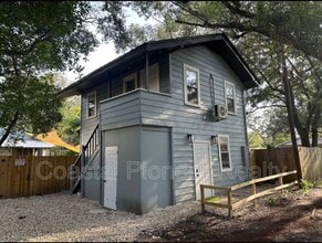 Building Photo - 115 W Plymouth St