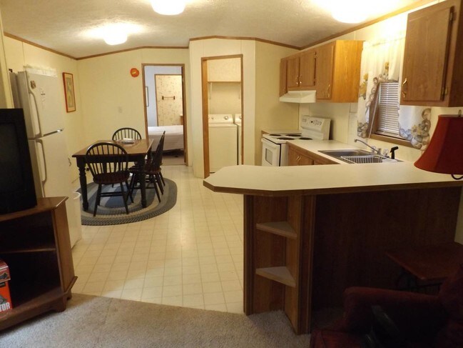 Building Photo - 16201 County Rd 4 SE