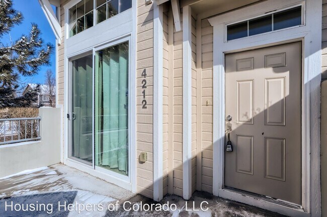 Building Photo - 4 br, 3.5 bath House - 4212 Riley Drive