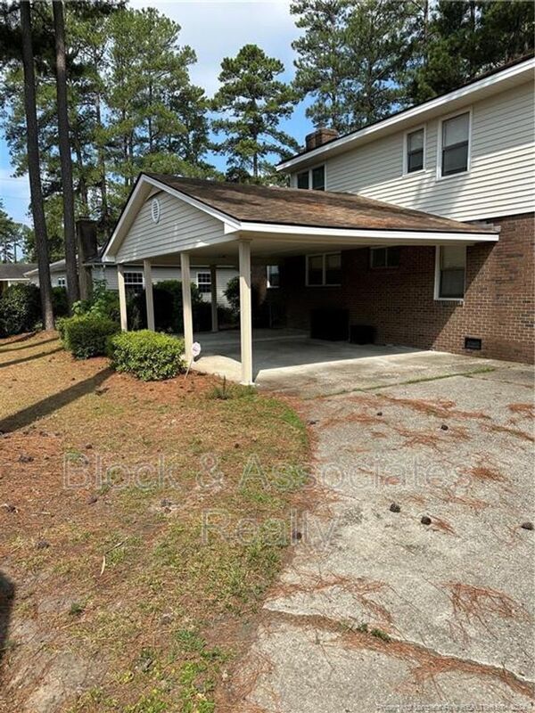 Building Photo - 470 Lennox Dr.