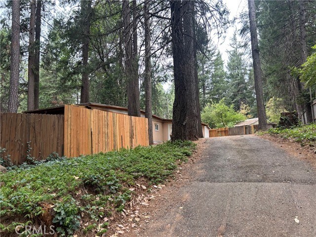 Building Photo - 14745 Del Oro Dr