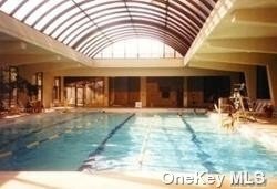 Foto del edificio - 2 Bay Club Dr