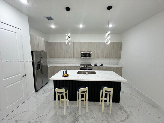 Foto del edificio - 4457 SW 123rd Terrace