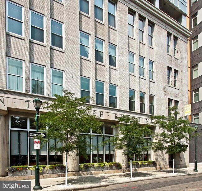 Building Photo - 1101 Locust St