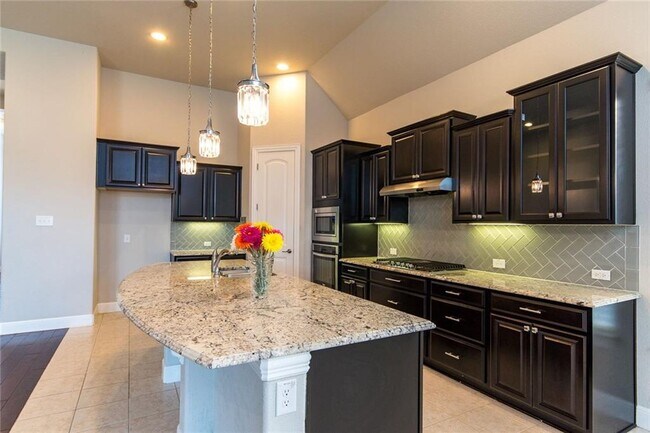Building Photo - 3728 Carya Dr
