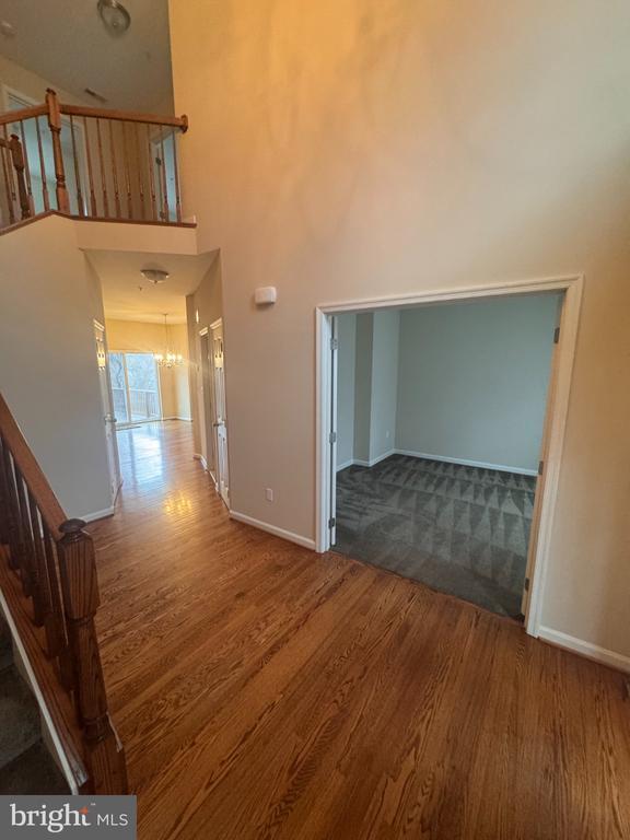 Foto del edificio - 6016 Cypress Springs Rd