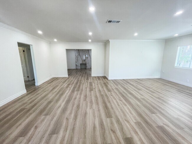 Foto del edificio - 12612 Hatteras St
