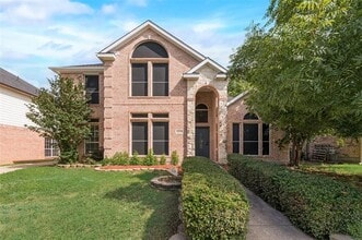 Building Photo - 8209 Shoshoni Dr