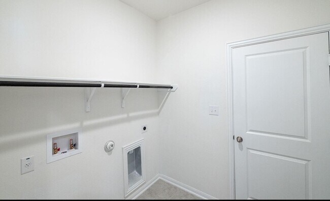 Foto del edificio - 2307 Stonewater Cove