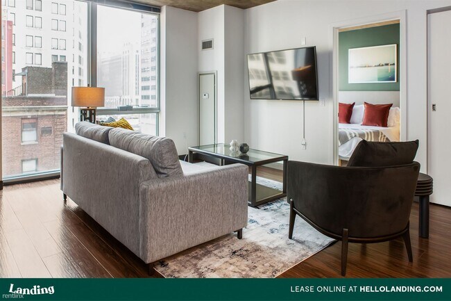 Building Photo - 1 br, 1 bath  - Landing at JeffJack 612