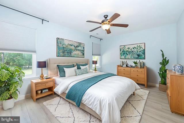 Foto del edificio - 13321 Cloverdale Pl