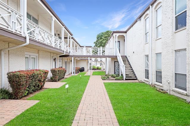 Foto del edificio - 5927 E University Blvd