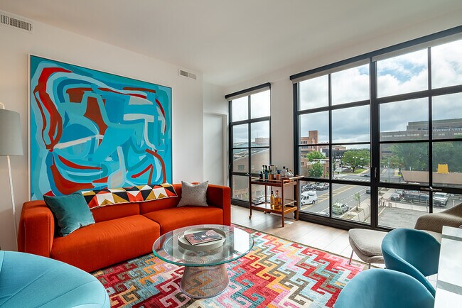 Foto del edificio - 2030 8th St NW