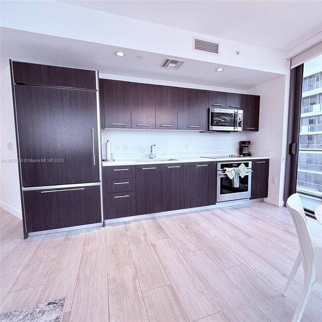 Foto del edificio - 55 SW 9th St