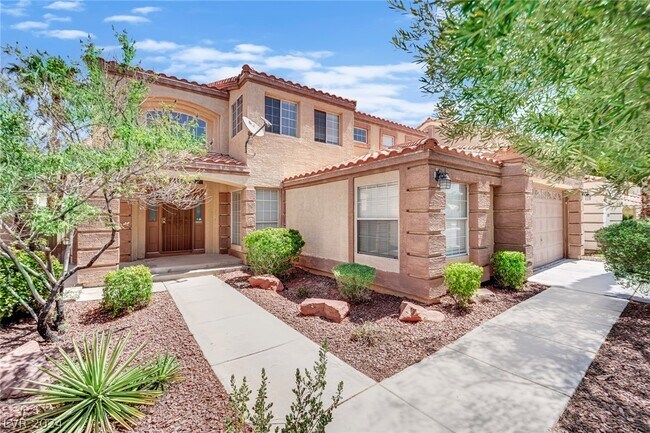 Building Photo - 8432 Bay Crest Dr