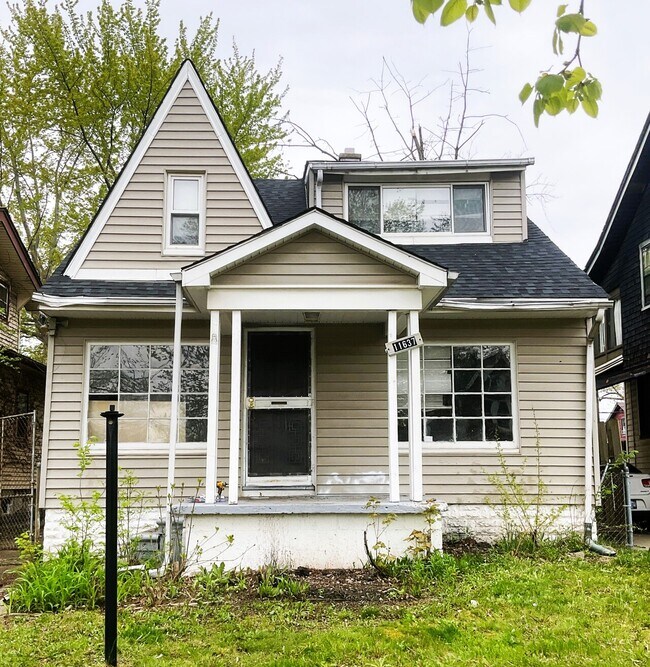 Building Photo - 11637 Mendota
