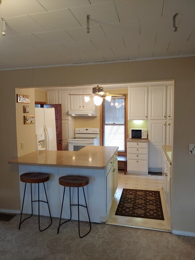 kitchen with newer appliances - 1146 Howard St