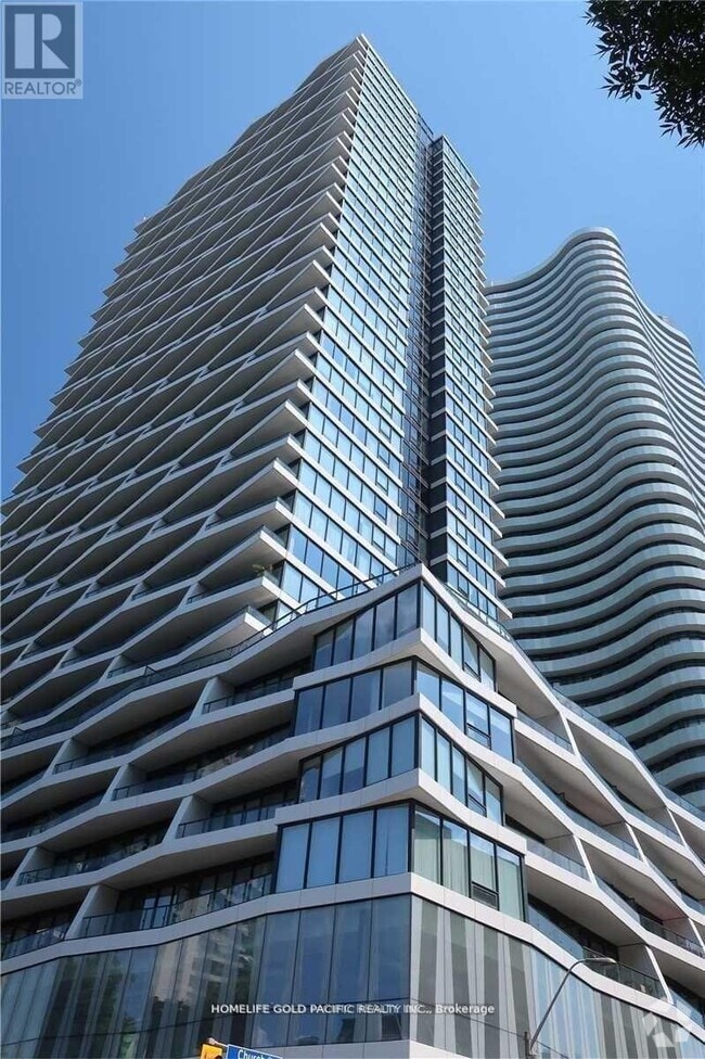 Building Photo - 85 Wood St