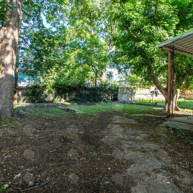 Building Photo - 3408 Bellefontaine Ave
