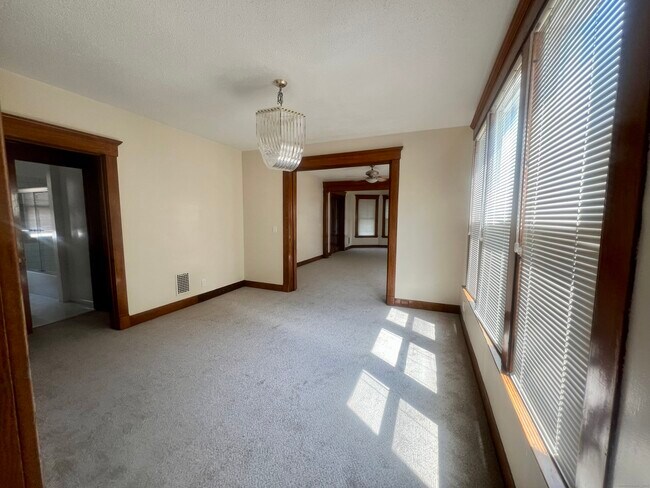 Foto del edificio - 360 Sherman Ave