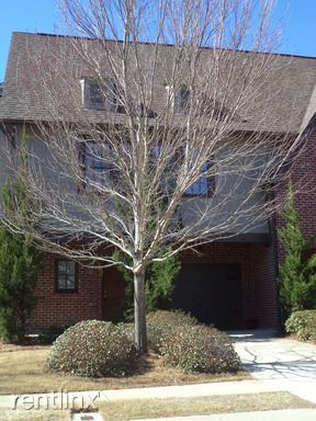 Primary Photo - 1040 Inverness Cove Way