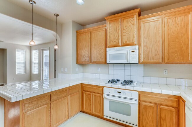 Building Photo - 2630 San Juan Rd