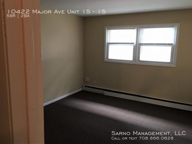 Building Photo - 5 bedroom in Oak Lawn IL 60453