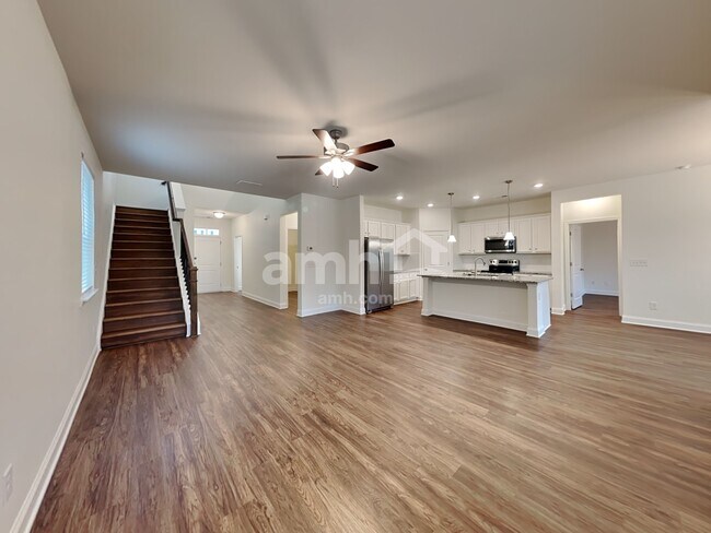 Foto del edificio - 426 Levon Ct