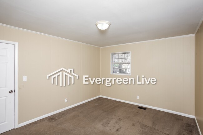 Foto del edificio - 431 Hudson Ave