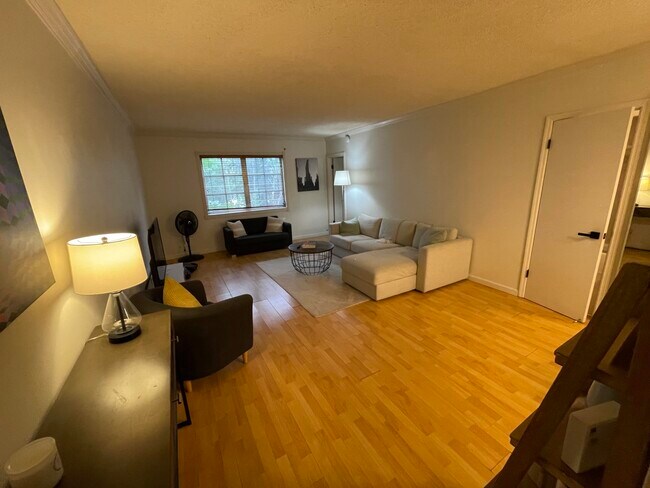 Foto del edificio - 2424 SE 17th St