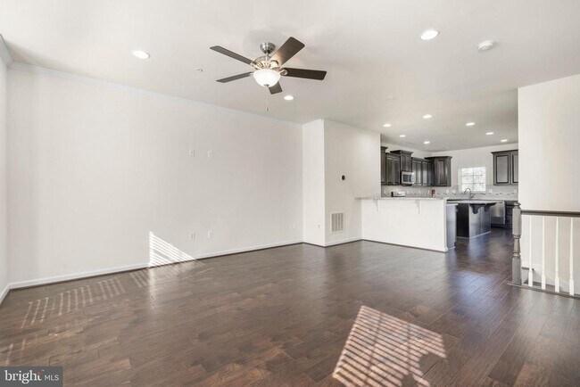 Foto del edificio - 7959 Alchemy Wy