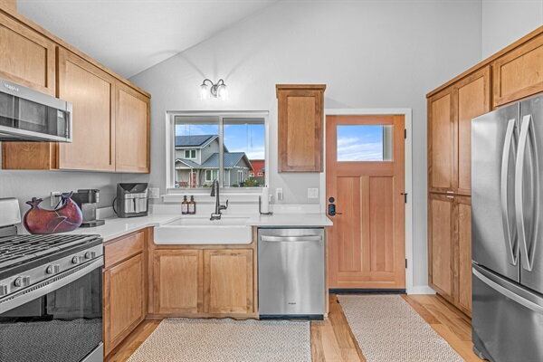 Primary Photo - 303 Gangnes Dr