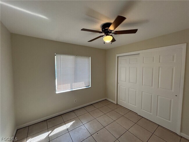 Foto del edificio - 17380 W Carnegie Cir