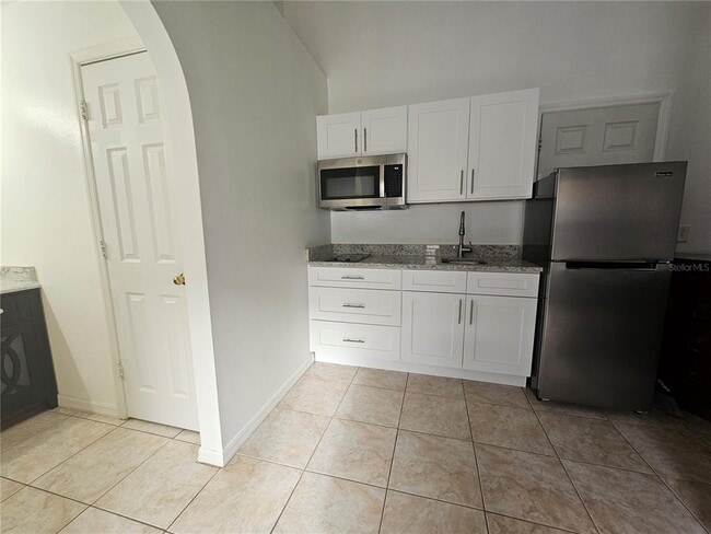 Building Photo - 2441 Parsons Pond Cir