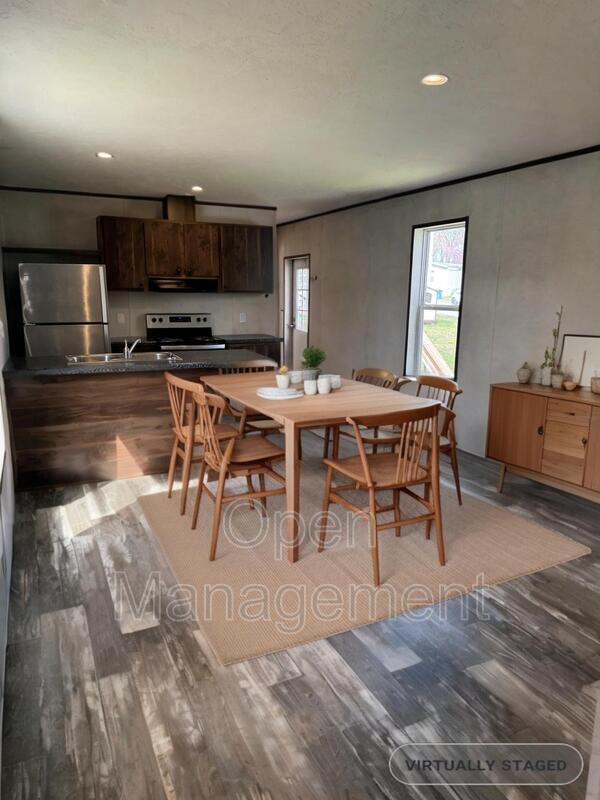 Foto del edificio - 2710 N Farm Rd 137